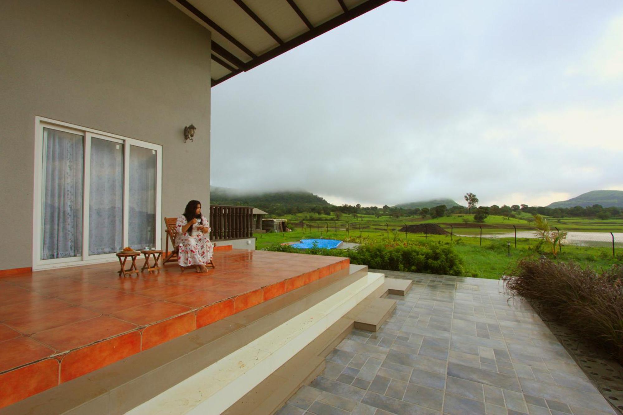 Saffronstays Sarvam - 3Bdr Wada-Inspired Pool Villa In Igatpuri Exterior photo