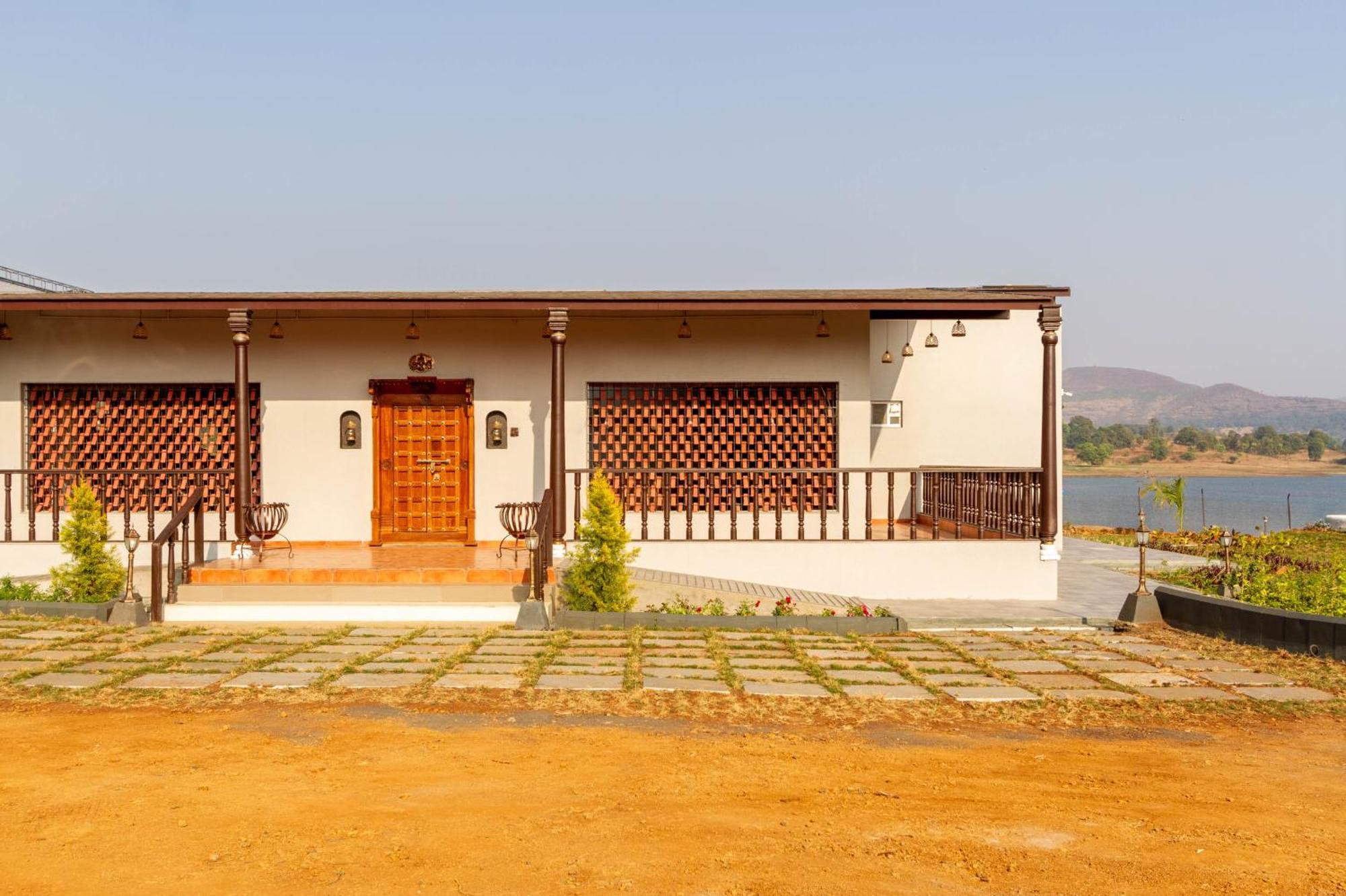 Saffronstays Sarvam - 3Bdr Wada-Inspired Pool Villa In Igatpuri Exterior photo